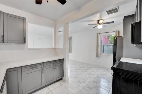1836 SW 9th Avenue Fort Lauderdale FL 33315