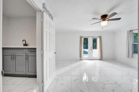 1836 SW 9th Avenue Fort Lauderdale FL 33315