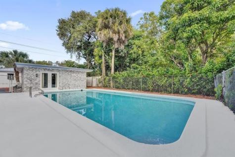 1836 SW 9th Avenue Fort Lauderdale FL 33315