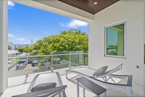 221 Shore Court Lauderdale By The Sea FL 33308