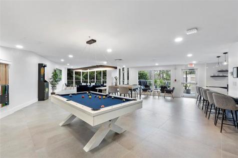 3000 Holiday Drive Fort Lauderdale FL 33316