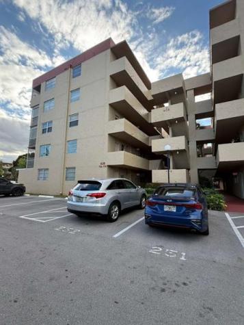 408 NW 68th Avenue Plantation FL 33317