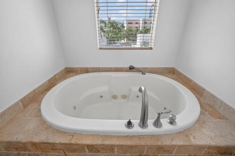 508 N Birch Road Fort Lauderdale FL 33304