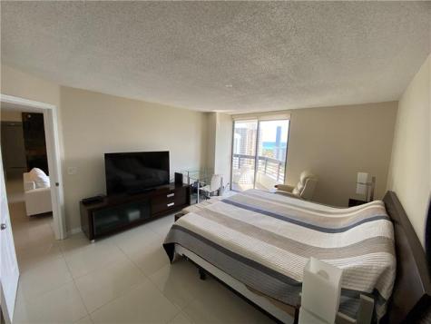 3500 Mystic Pointe Drive Aventura FL 33180
