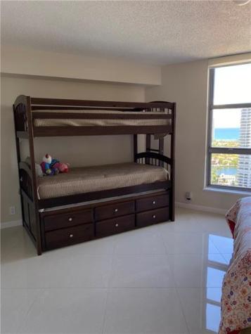 3500 Mystic Pointe Drive Aventura FL 33180