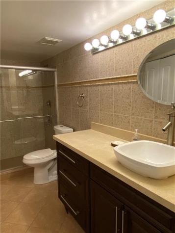 3500 Mystic Pointe Drive Aventura FL 33180