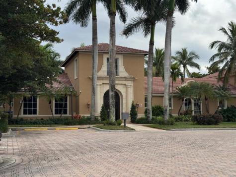 8060 N Nob Hill Road Tamarac FL 33321