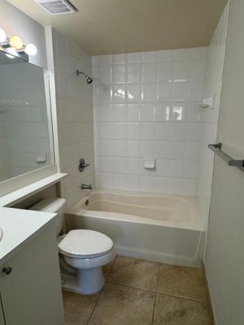 8060 N Nob Hill Road Tamarac FL 33321