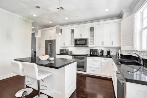 381 E Cannery Row Circle Delray Beach FL 33444