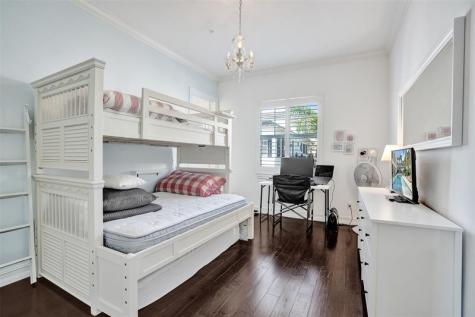 381 E Cannery Row Circle Delray Beach FL 33444