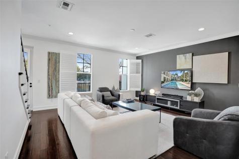 381 E Cannery Row Circle Delray Beach FL 33444