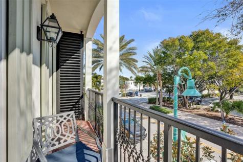 381 E Cannery Row Circle Delray Beach FL 33444
