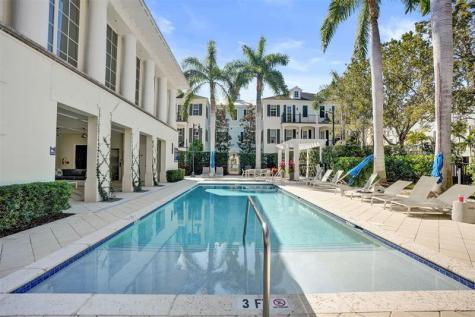 381 E Cannery Row Circle Delray Beach FL 33444