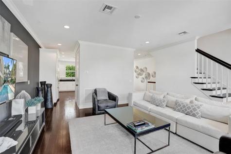 381 E Cannery Row Circle Delray Beach FL 33444