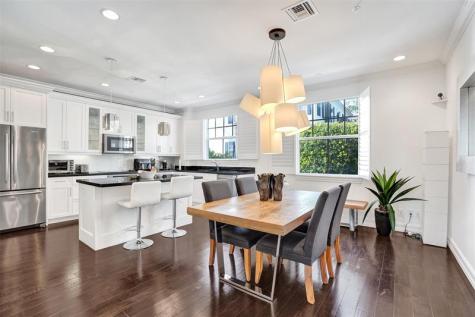381 E Cannery Row Circle Delray Beach FL 33444