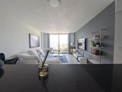 18800 NE 29th Avenue Miami FL 33180