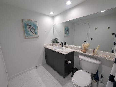 18800 NE 29th Avenue Miami FL 33180