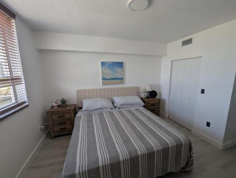 18800 NE 29th Avenue Miami FL 33180