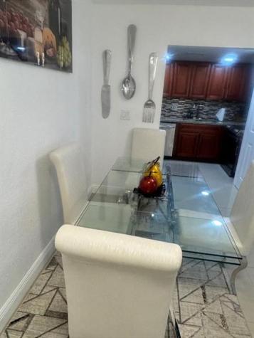 4174 Inverrary Drive Lauderhill FL 33319