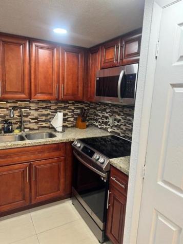 4174 Inverrary Drive Lauderhill FL 33319