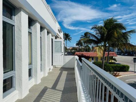 229 Commercial Boulevard Lauderdale By The Sea FL 33308