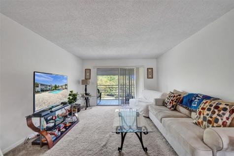 2505 Antigua Terrace Coconut Creek FL 33066
