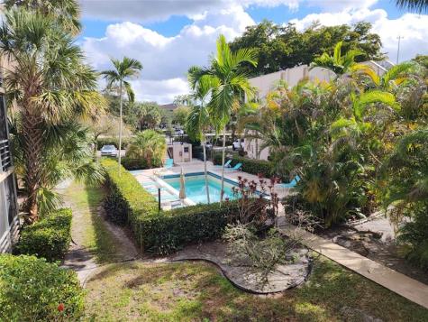 485 N Pine Island Road Fort Lauderdale FL 33324