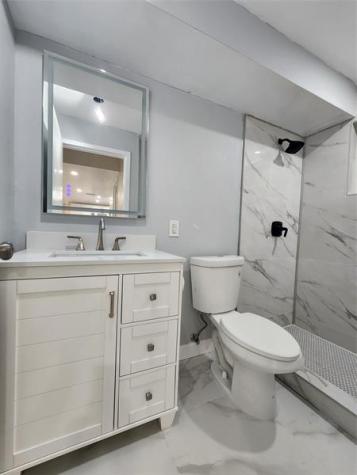 485 N Pine Island Road Fort Lauderdale FL 33324