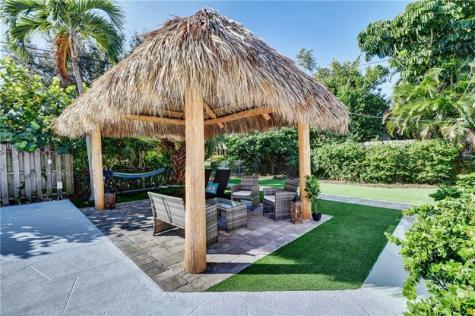 10 S Swinton Circle Delray Beach FL 33444