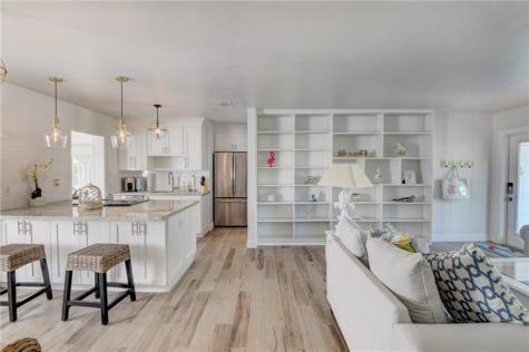 10 S Swinton Circle Delray Beach FL 33444