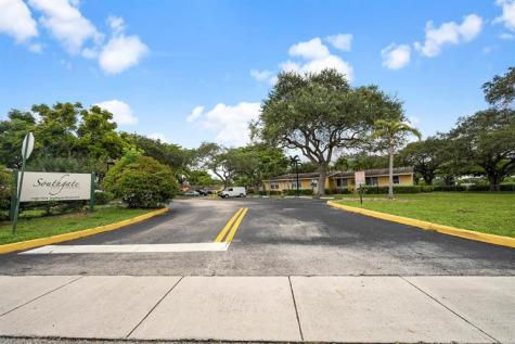 7110 Southgate Boulevard Tamarac FL 33321