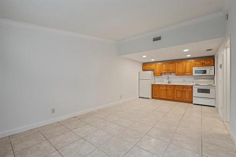 7110 Southgate Boulevard Tamarac FL 33321