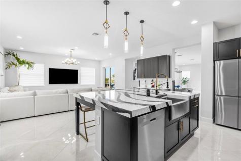 15294 Wildwood Circle Loxahatchee FL 33470