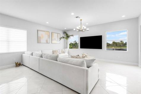 15294 Wildwood Circle Loxahatchee FL 33470