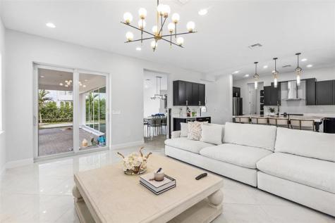 15294 Wildwood Circle Loxahatchee FL 33470