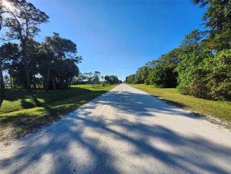 18142 Murcott Boulevard Loxahatchee FL 33470