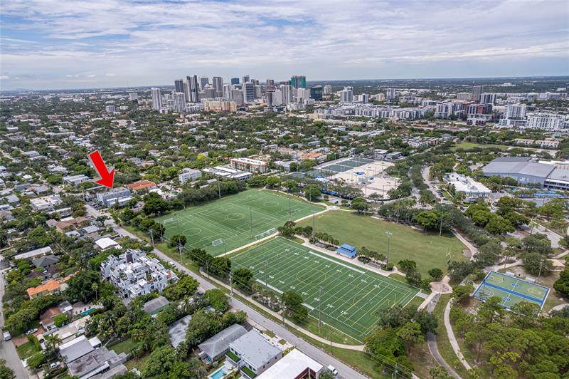 609 NE 13th Avenue Fort Lauderdale FL 33304