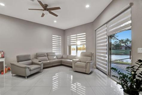 6355 NW 107th Terrace Parkland FL 33076