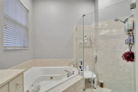 6355 NW 107th Terrace Parkland FL 33076