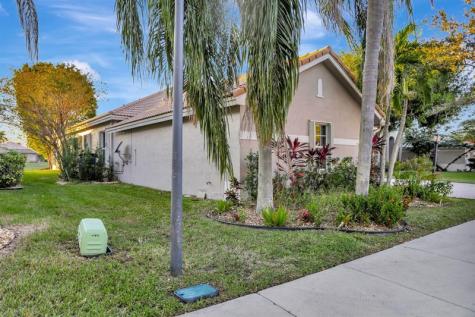 6355 NW 107th Terrace Parkland FL 33076