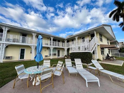 2840 NE 33rd Court Fort Lauderdale FL 33306