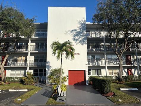 1401 SW 135th Terrace Pembroke Pines FL 33027