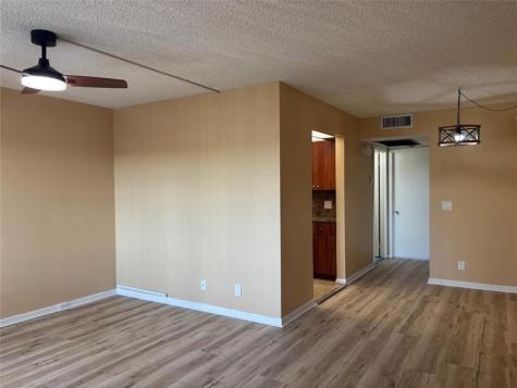1401 SW 135th Terrace Pembroke Pines FL 33027