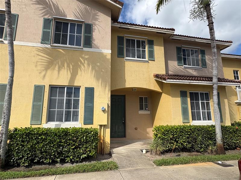 1905 SW 60th Terrace North Lauderdale FL 33068