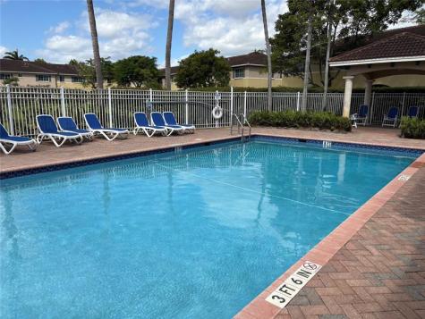 1905 SW 60th Terrace North Lauderdale FL 33068