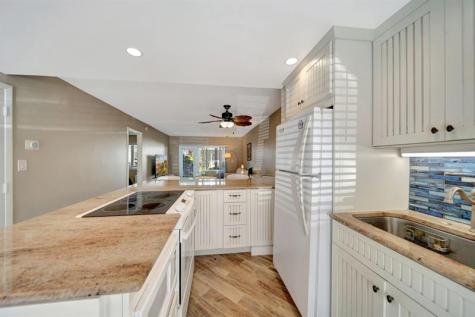 1461 S Ocean Boulevard Lauderdale By The Sea FL 33062