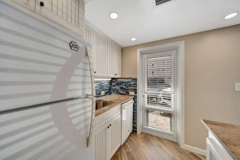 1461 S Ocean Boulevard Lauderdale By The Sea FL 33062