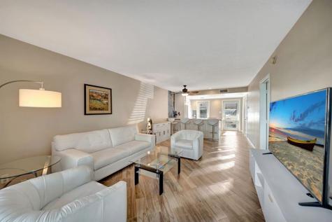 1461 S Ocean Boulevard Lauderdale By The Sea FL 33062