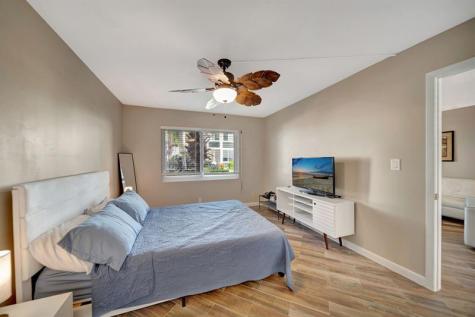 1461 S Ocean Boulevard Lauderdale By The Sea FL 33062