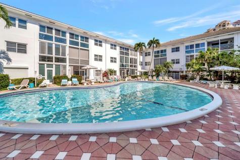 1461 S Ocean Boulevard Lauderdale By The Sea FL 33062